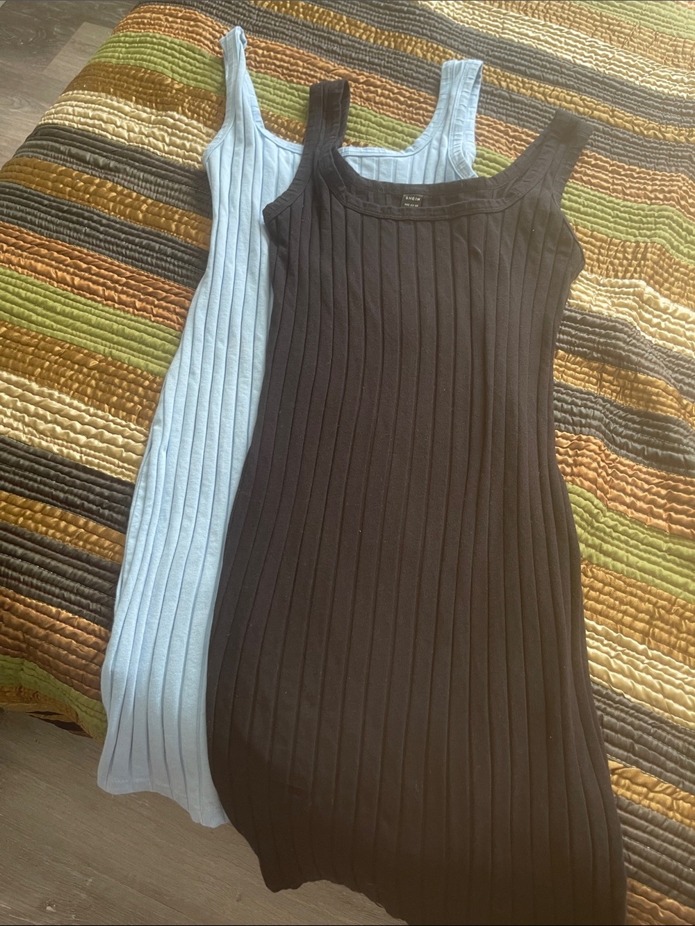 Sleeveless Rib Knit Bodycon Dress - Black and Light Blue